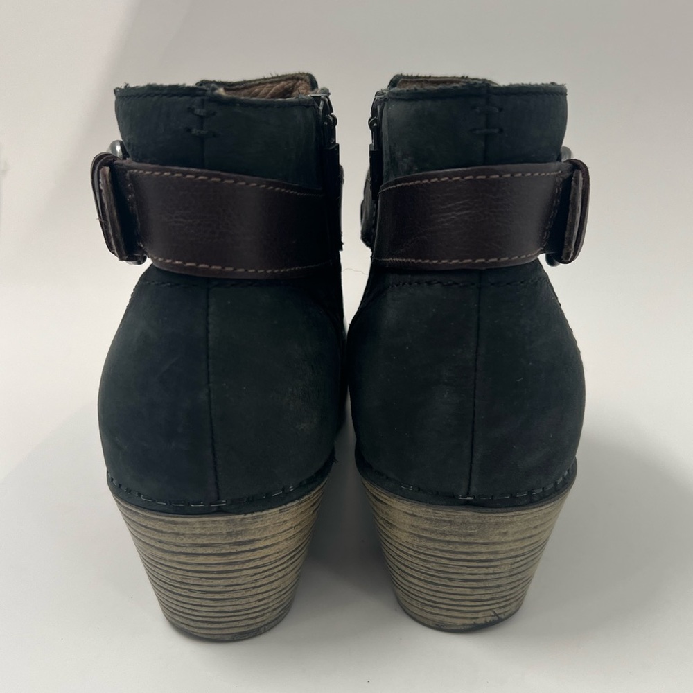 Dansko Michelle Nubuk leather bootie - Picture 4 of 12